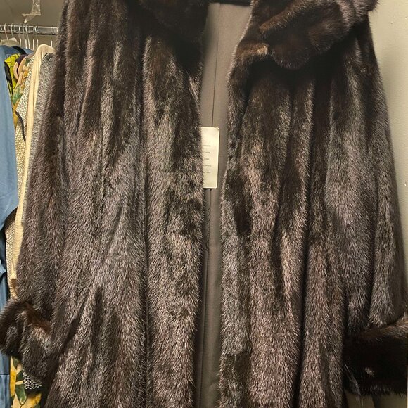 Mahogany Mink Coat with Shawl Collar - Picture 2 of 4